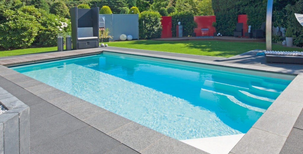 Rechteckige GFK-Polyester Pools: Luxus und Qualität bei Cranpool